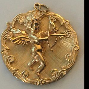 VINTAGE 14K GOLD LG CUPID BOW & ARROW PENDANT or CHARM